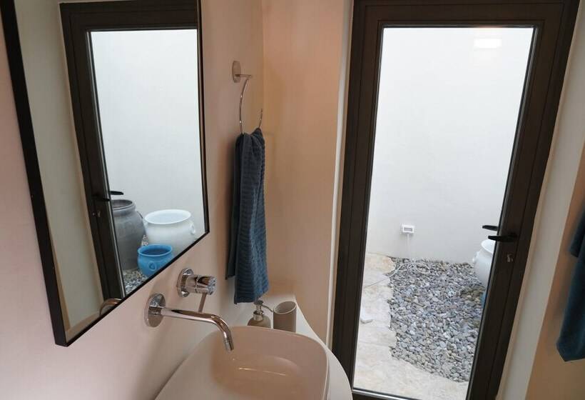 Il Biancospino Graziosa Dimora Con Vasca In Camera