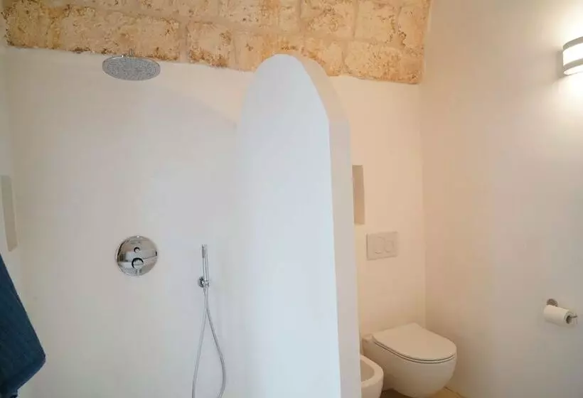 Il Biancospino   Graziosa Dimora Con Vasca In Camera