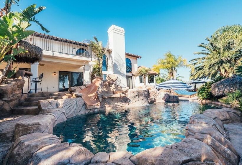 Moana By Avantstay Prvt Oasis W/ Scenic Views Tiki Bar & Pool W/ Water Slide