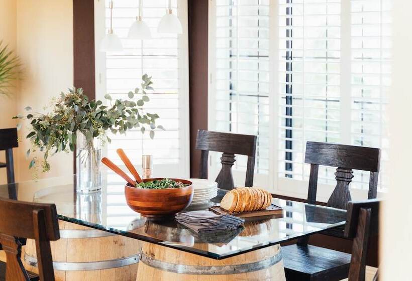 Moana By Avantstay Prvt Oasis W/ Scenic Views Tiki Bar & Pool W/ Water Slide