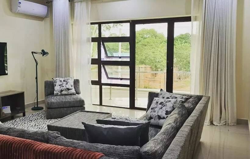 Instahomes By Tru   Villa