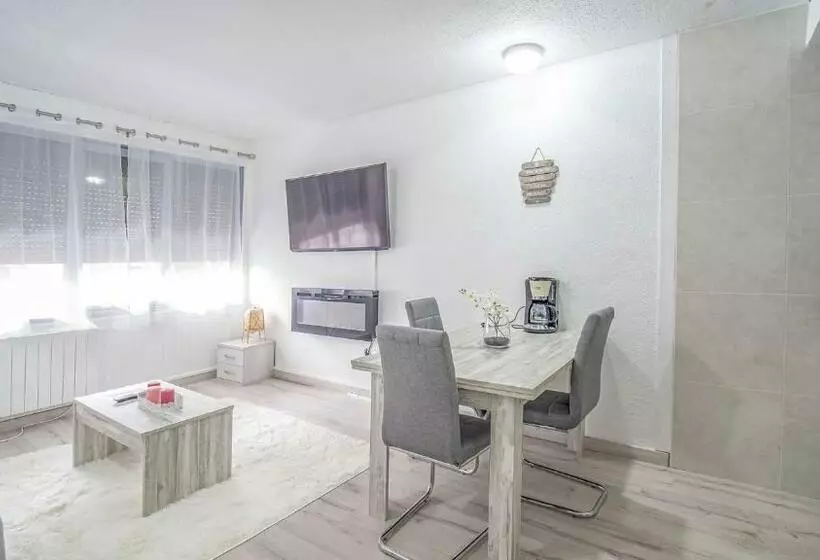 Neuf & Moderne 40m2   100 Mètres Des Pistes De Ski