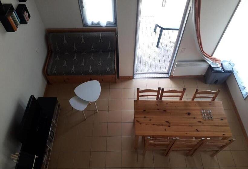 Chalet Sur Bord De L Eau