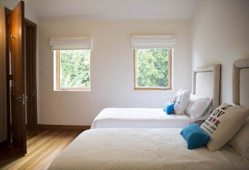 Zenbreak Hillside Loft 5