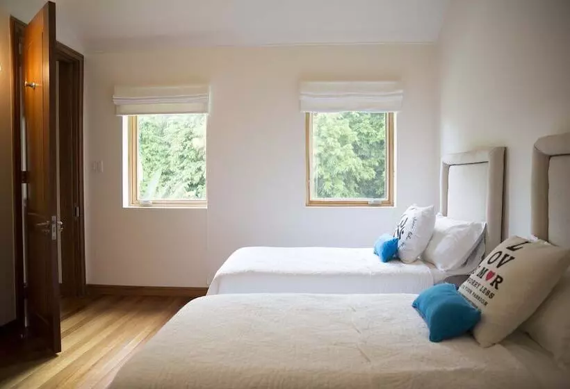 Zenbreak Hillside Loft 5