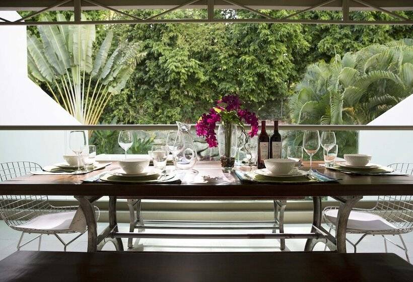 Zenbreak Hillside Loft 5