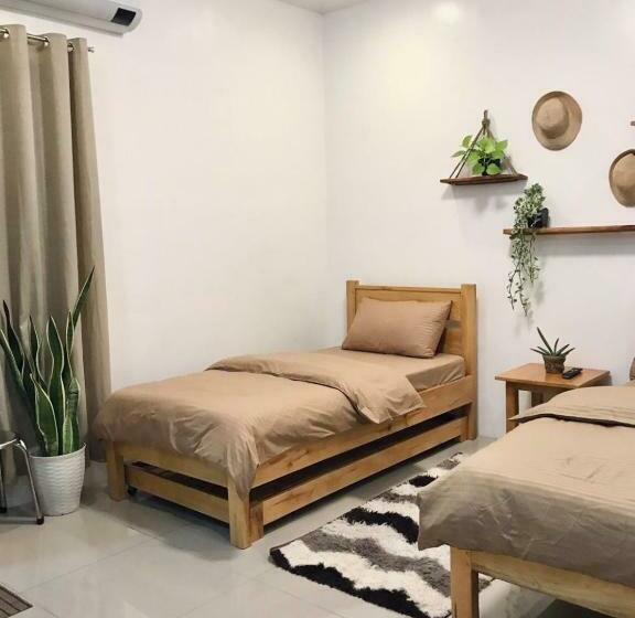 فندق صغير Nord House Laoag