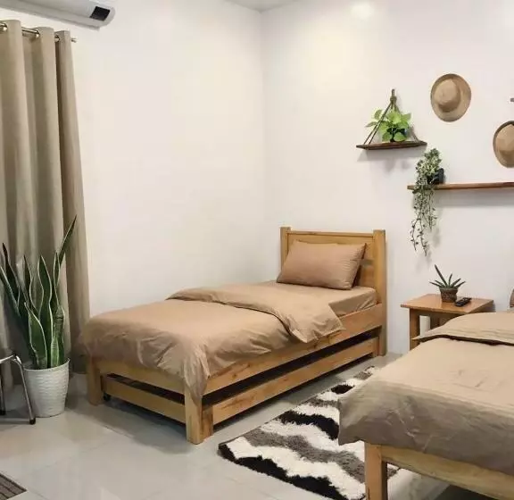 ユースホステル Nord House Laoag