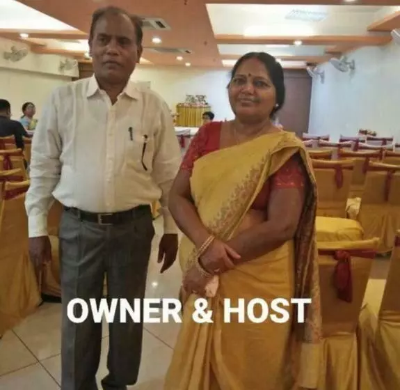 تختخواب و صبحانه Kanak Home Stay