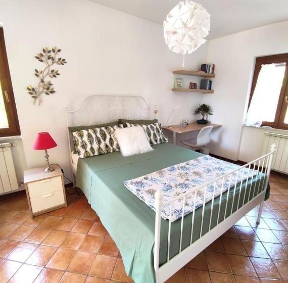 Casa Mimosa Holiday Room