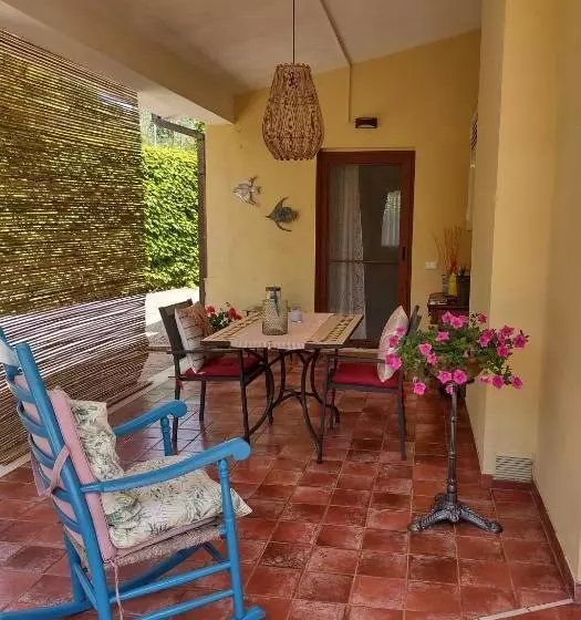 Casa Mimosa Holiday Room