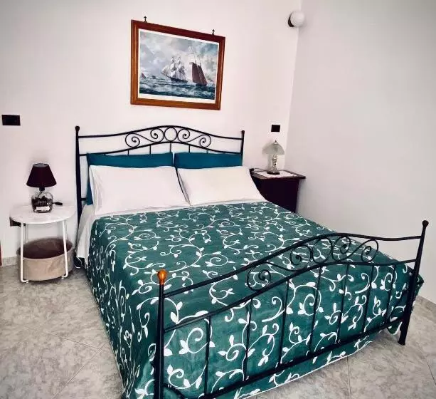 پانسیون Casa De Avòs