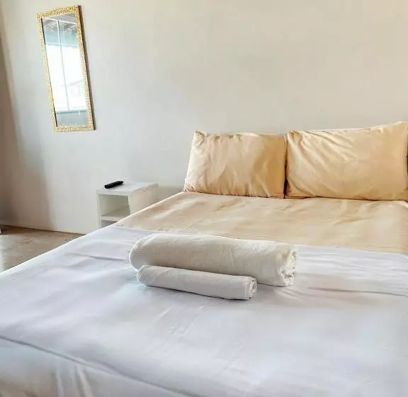 ペンション Suítes Pé Nareia Itaipuaçu