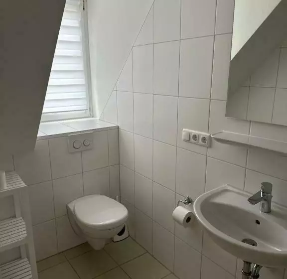 هاستل Alter Wirt Ramersdorf