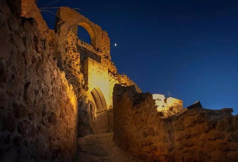 Retkeilymaja Posada De Zorita De Los Canes