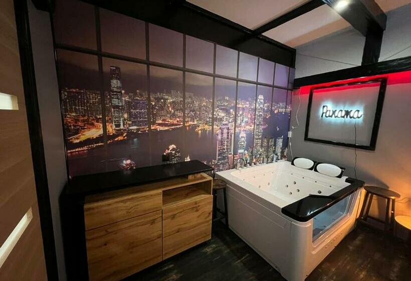 Bed and Breakfast Luxury Room