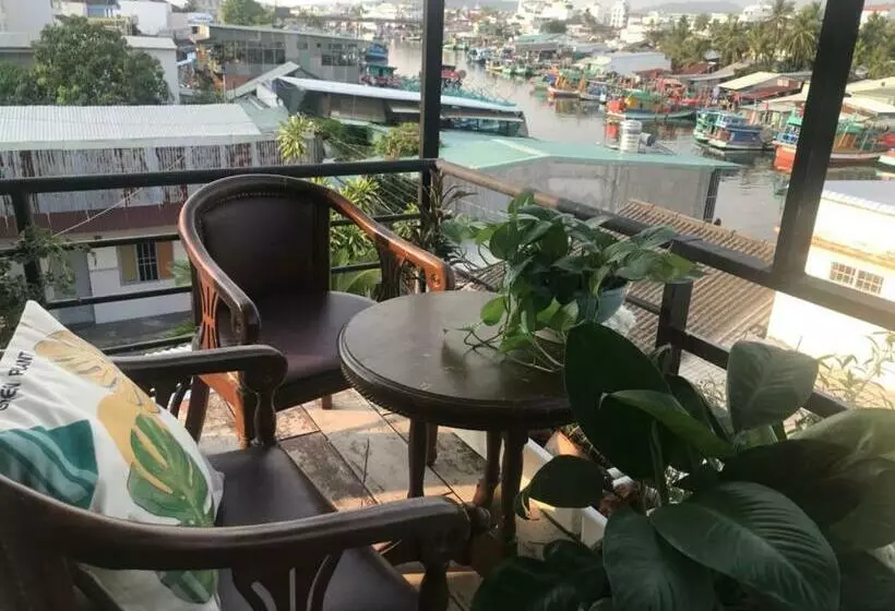 تختخواب و صبحانه Nhà Nghỉ Phương Dung