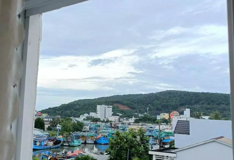 تختخواب و صبحانه Nhà Nghỉ Phương Dung