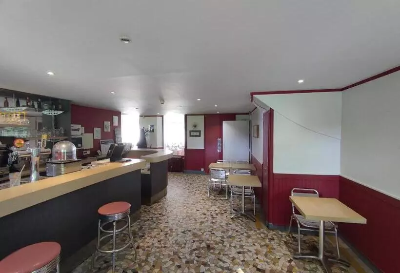 Hotelli Aux Trois Rois