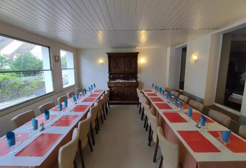 Hotelli Aux Trois Rois