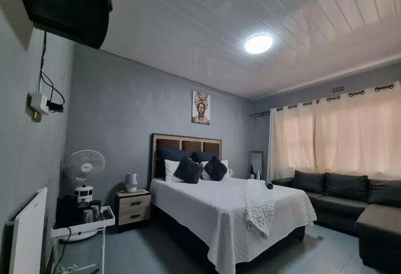 ペンション 016 Guest House