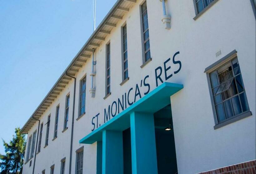 Hostel Table Mountain Inn