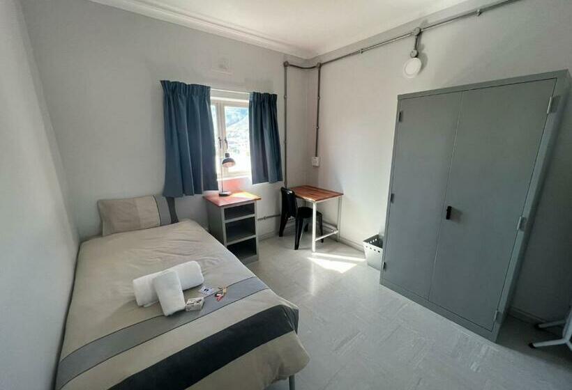 Hostel Table Mountain Inn