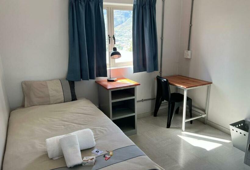 Hostel Table Mountain Inn