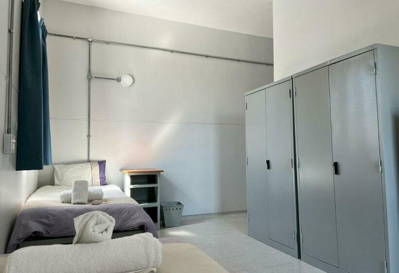 Hostel Table Mountain Inn