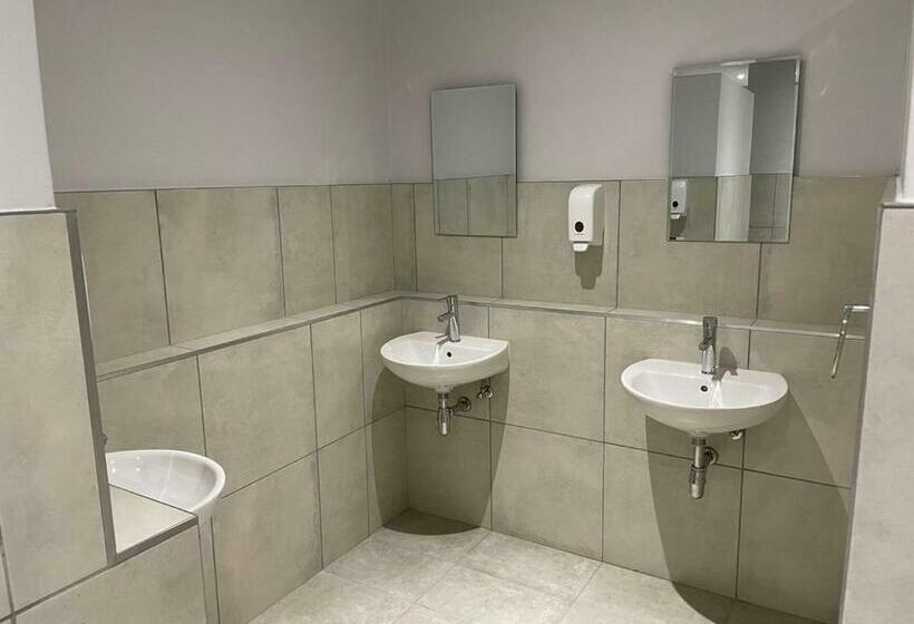 Hostel Table Mountain Inn