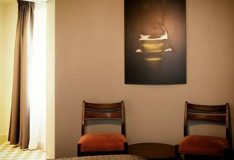 Aamiaismajoitus (B&B) Le Petit Château