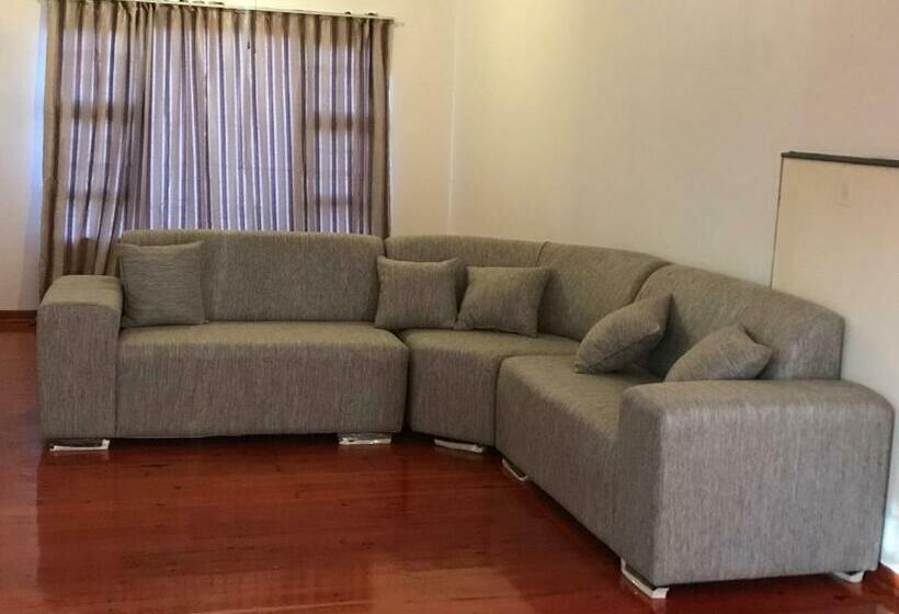 住宿加早餐  Teke S Cheerful 3 Bed Room Villa With Swimming Pool