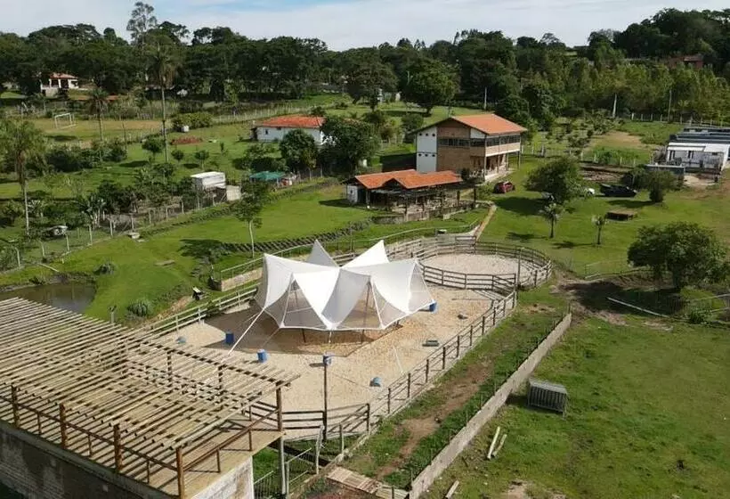 ホテル Estância Ek