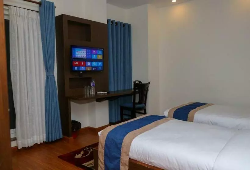 هتل Mega & Apartment