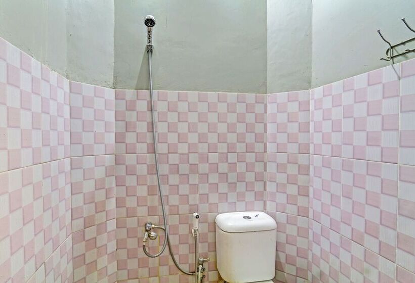 Hotel Spot On 91337 Pandu Homestay Klaten