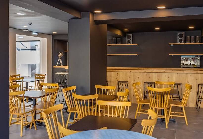 호텔 Zoi Ayia Napa