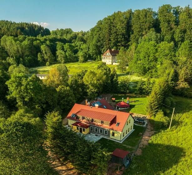 بنسيون Chalupa Křenov 62