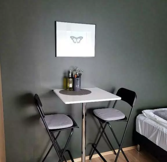 پانسیون Grindavik Guesthouse Self Check In & Out