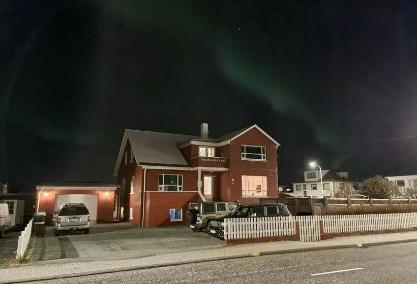 پانسیون Grindavik Guesthouse Self Check In & Out