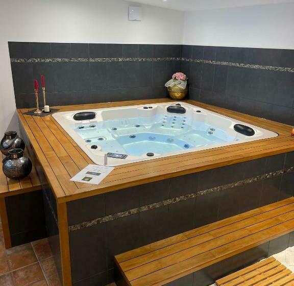 צימר Suite 785 Chambre Loveroom Jacuzzi Sauna Cave
