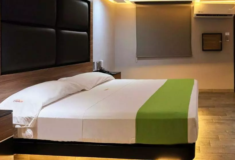 Auto Hotel Playa Linda
