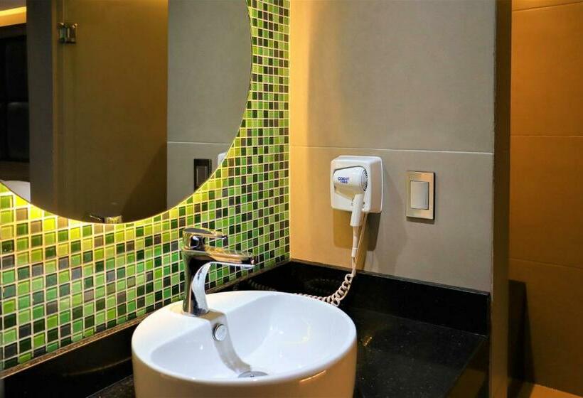 Auto Hotel Playa Linda