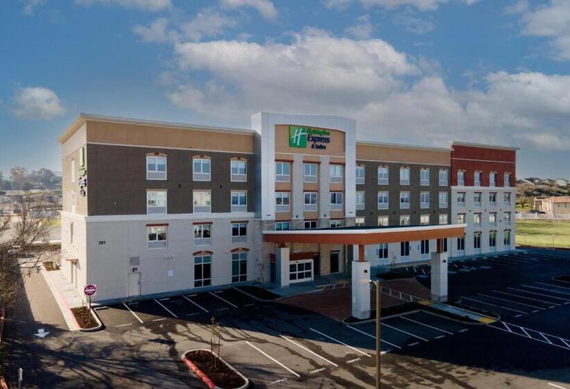 فندق Holiday Inn Express & Suites Hollister, An Ihg