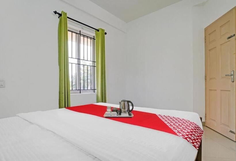 Hotel Oyo 90283 Majestic Abode