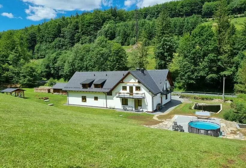 Majatalo Apartmány U Petra