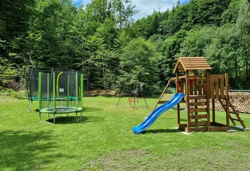 Majatalo Apartmány U Petra