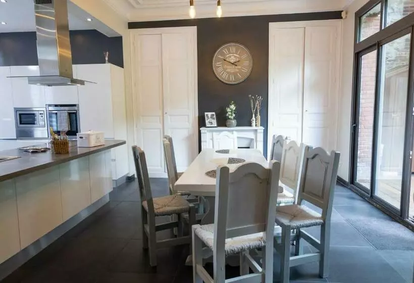 ペンション La Villa Mora Spa