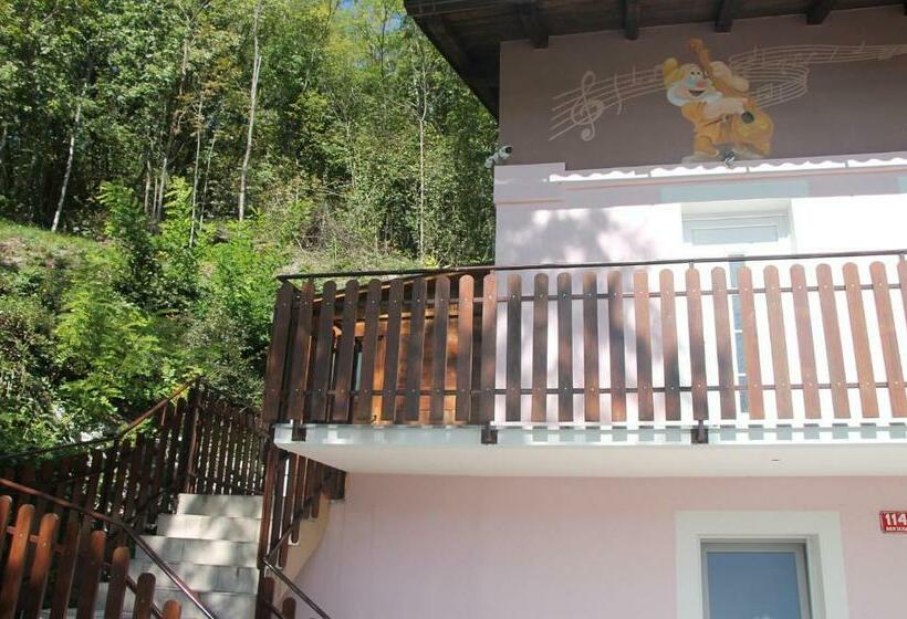 Bed and Breakfast Mike S Rooms