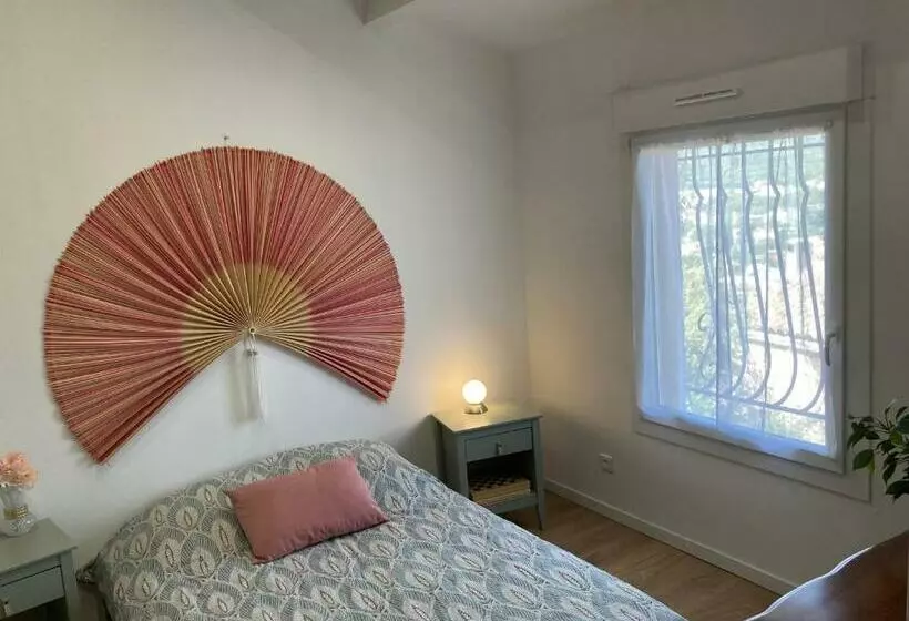 Aamiaismajoitus (B&B) Villa Zen Du Beausset