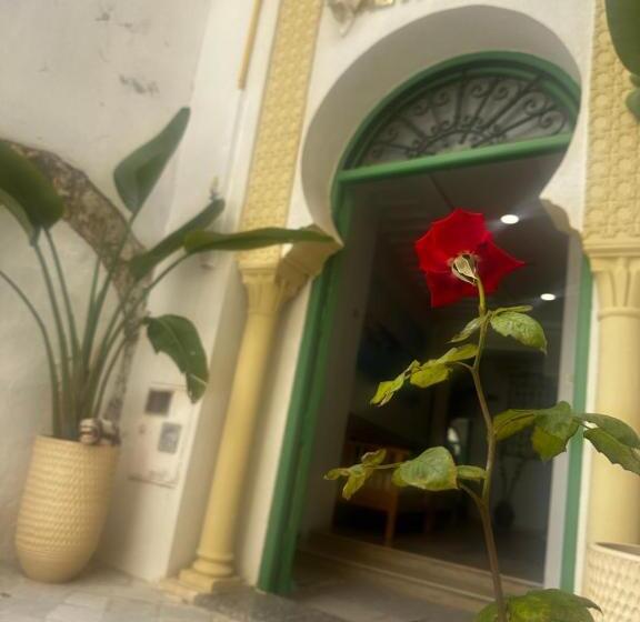 هتل Dar Al Madina